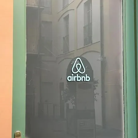 Via Garibaldi 1850 * Torino