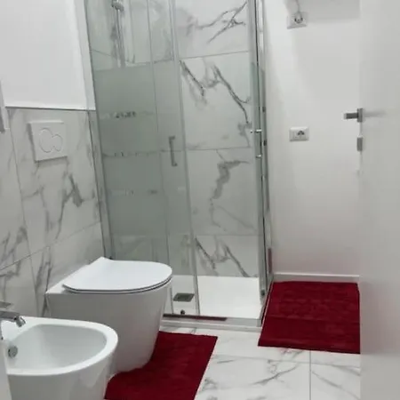 Lägenhet Via Garibaldi 1850 *